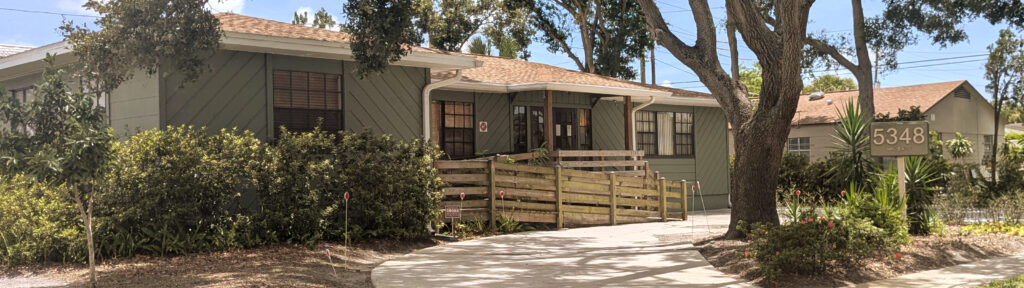 The current image has no alternative text. The file name is: FrankPsych_Office-scaled.jpg